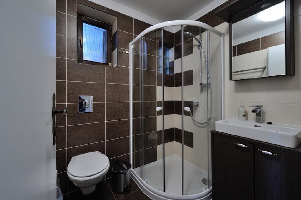 Apartment Drvena kuca Gornji Zvečaj Oda fotoğraf