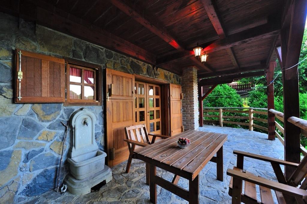 Apartment Drvena kuca Gornji Zvečaj Oda fotoğraf